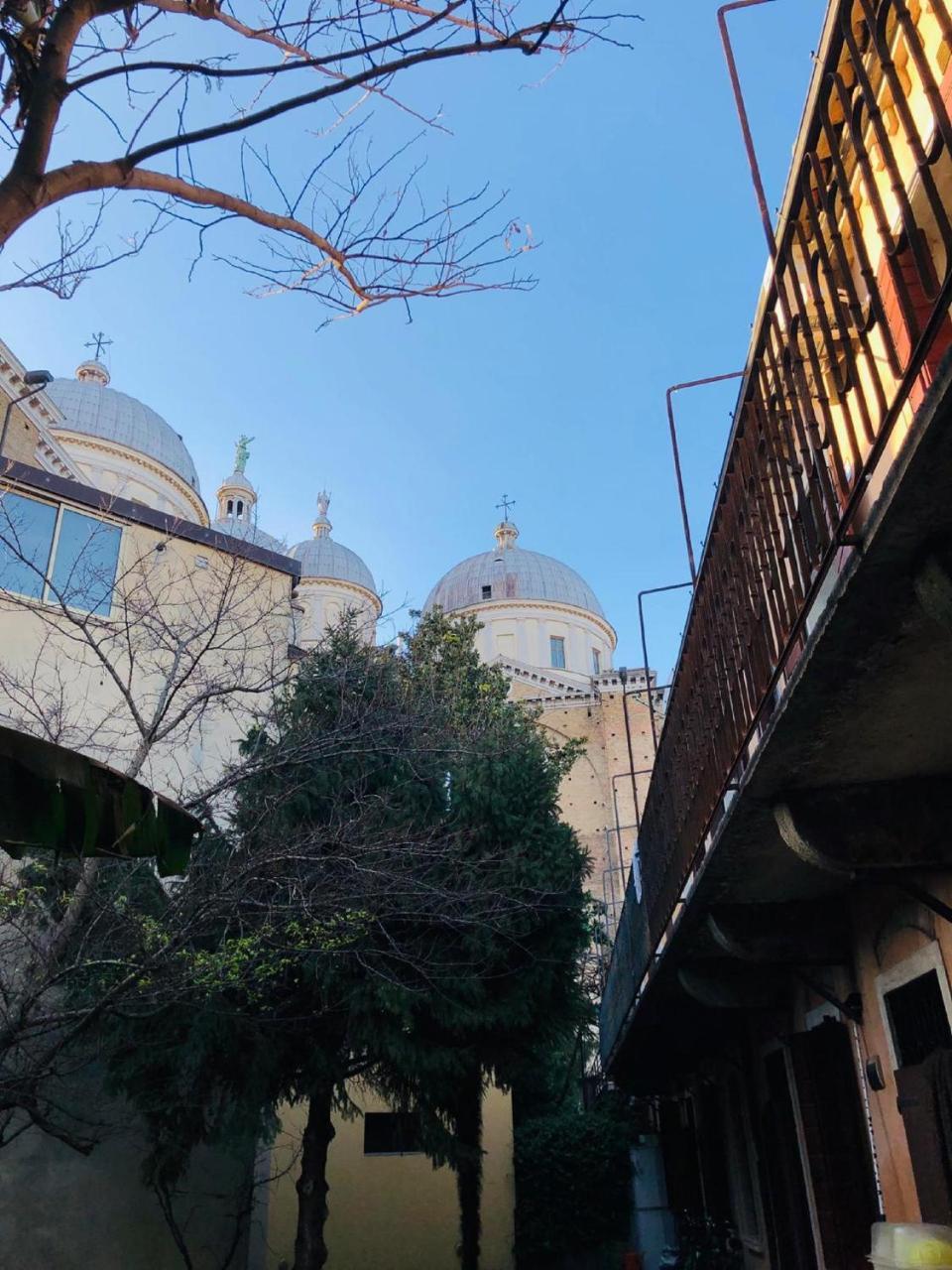 Om Plus Santa Giustina Padova Kültér fotó